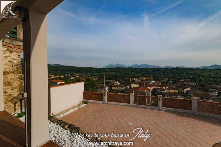 Image No.4-3 Bed House for sale