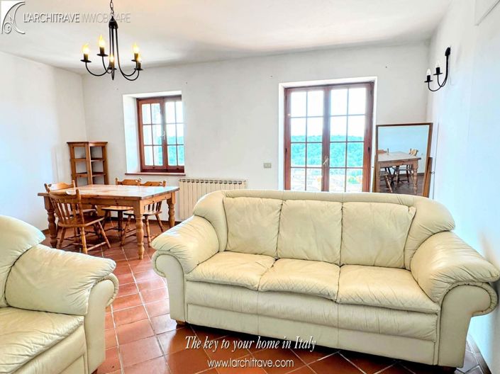 Image No.5-3 Bed House for sale