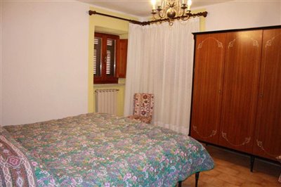 3ba313dd-8090-9d47-f7ad-fa512946ba0c