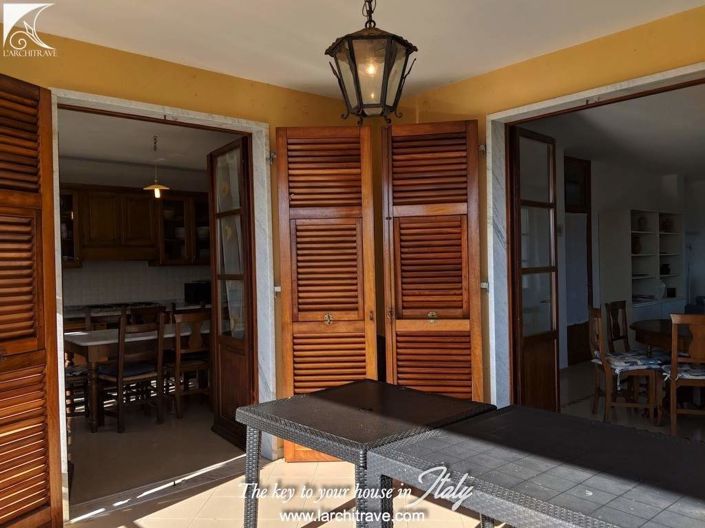 Image No.6-6 Bed Villa for sale