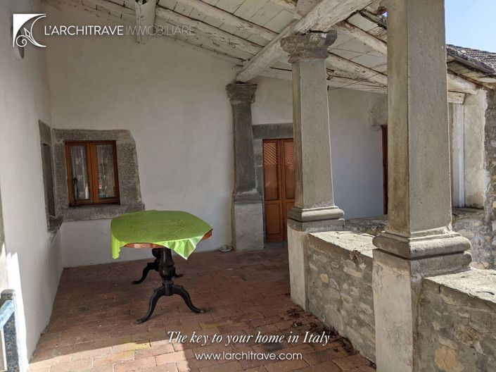 Image No.2-10 Bed Villa for sale