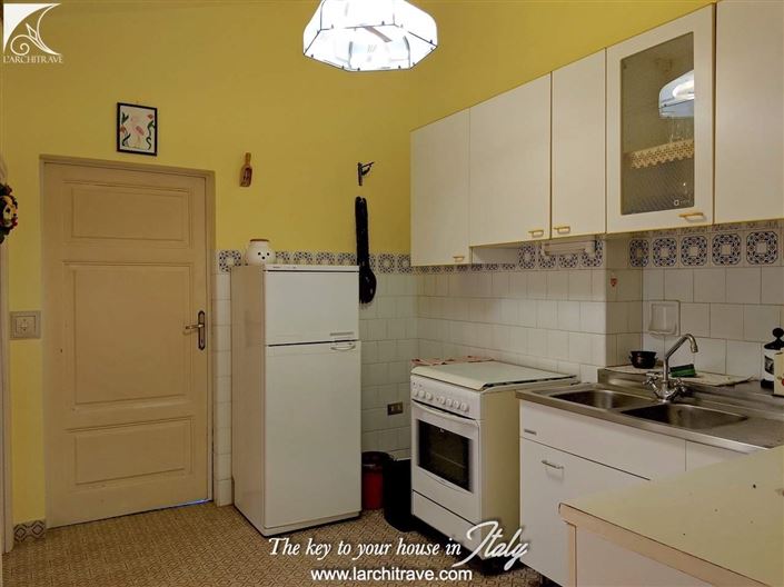 Image No.3-3 Bed House for sale