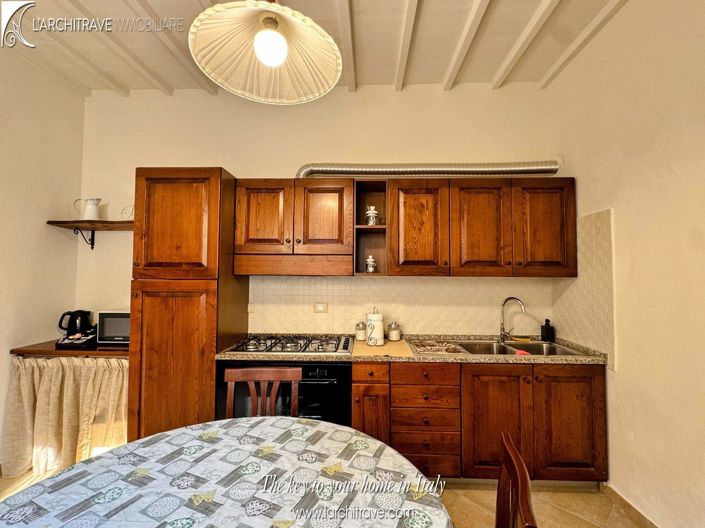 Image No.6-2 Bed House for sale