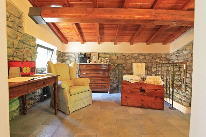 Image No.14-4 Bed Villa for sale