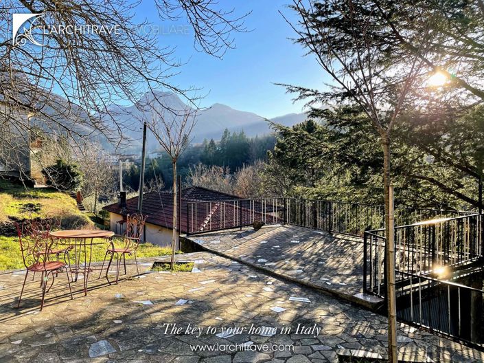 Image No.3-Villa de 3 chambres à vendre à Fivizzano