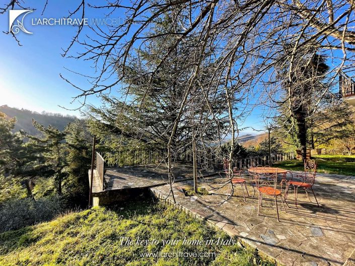 Image No.9-3 Bed Villa for sale