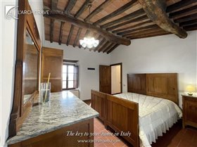 Image No.16-Villa de 5 chambres à vendre à Calci