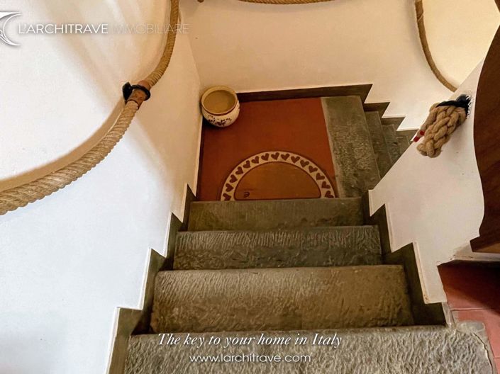 Image No.16-3 Bed House for sale