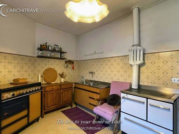 a66e0b56-b063-2224-2c0b-e5f0885b40ec