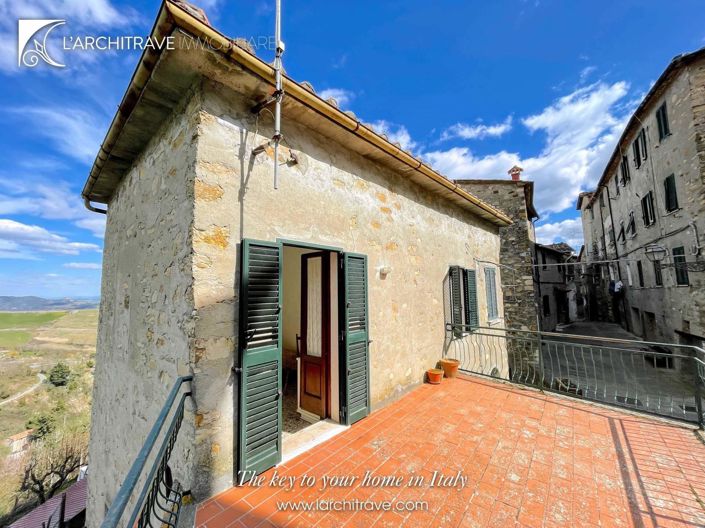 Image No.22-2 Bed House for sale