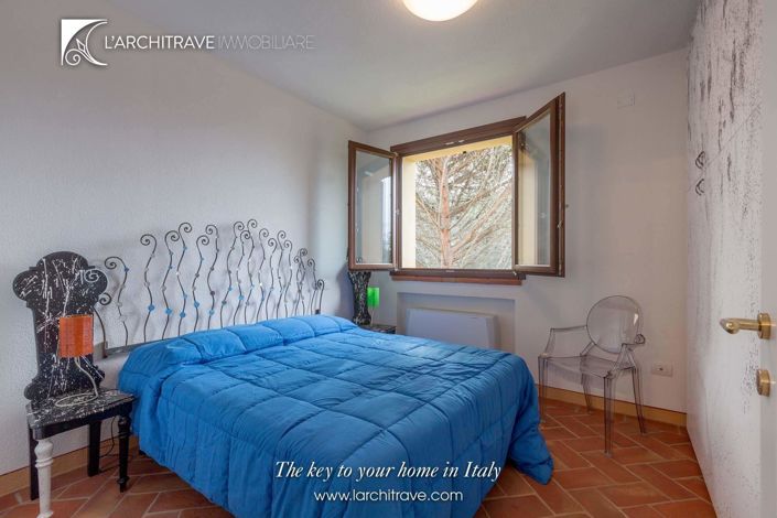 Image No.12-5 Bed Villa for sale