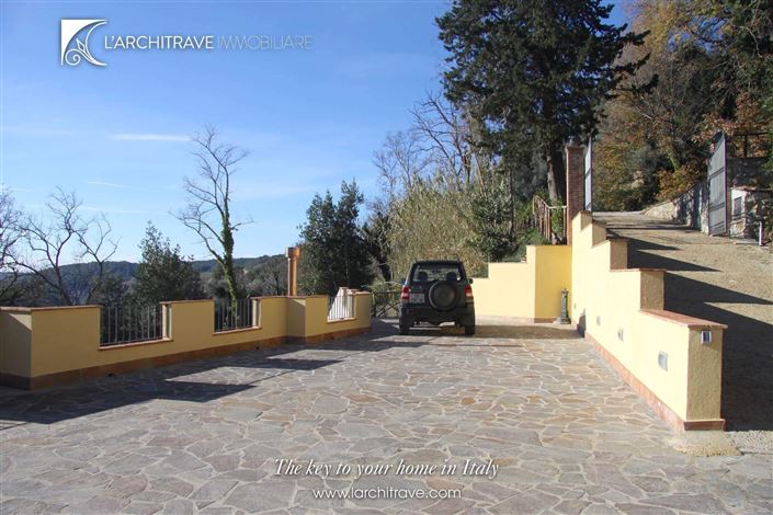 Image No.25-5 Bed Villa for sale