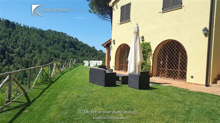 Image No.28-5 Bed Villa for sale