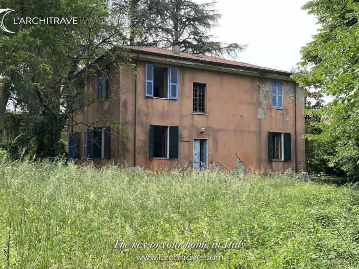 Image No.1-Villa de 5 chambres à vendre à Fivizzano