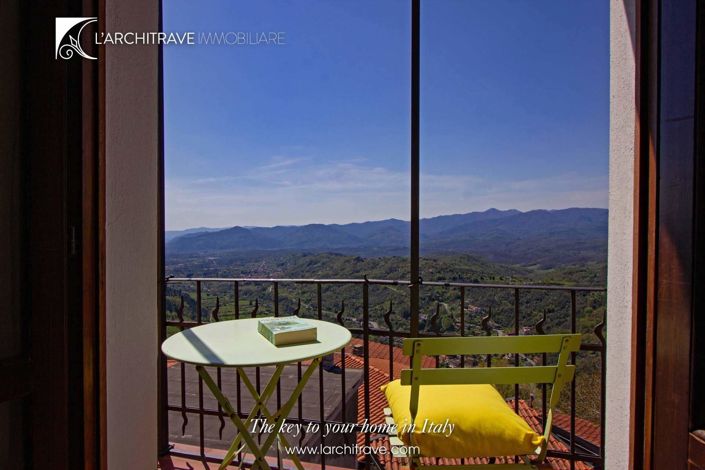 Image No.21-3 Bed House for sale