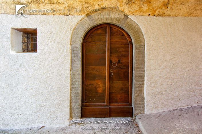 Image No.8-3 Bed House for sale