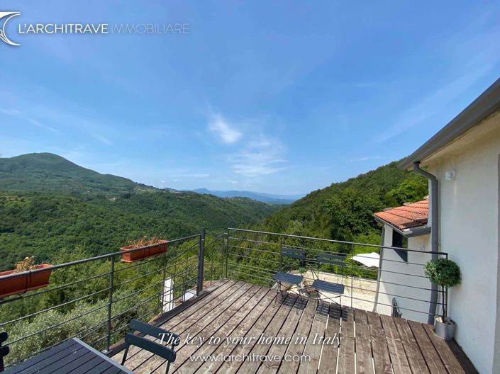 Image No.11-5 Bed Villa for sale