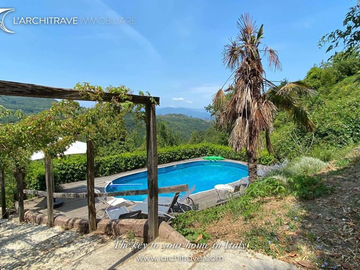 Image No.12-5 Bed Villa for sale