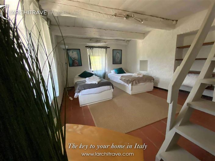 Image No.18-5 Bed Villa for sale