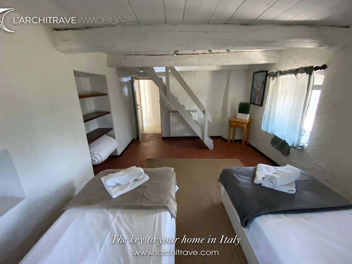 Image No.19-5 Bed Villa for sale