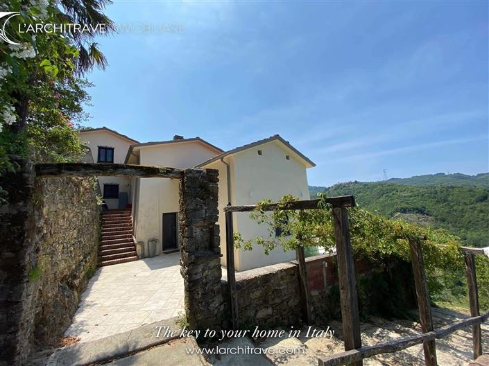 Image No.21-5 Bed Villa for sale