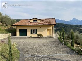 Image No.8-Villa de 3 chambres à vendre à Fivizzano