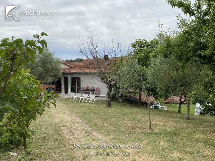 Image No.2-2 Bed Villa for sale