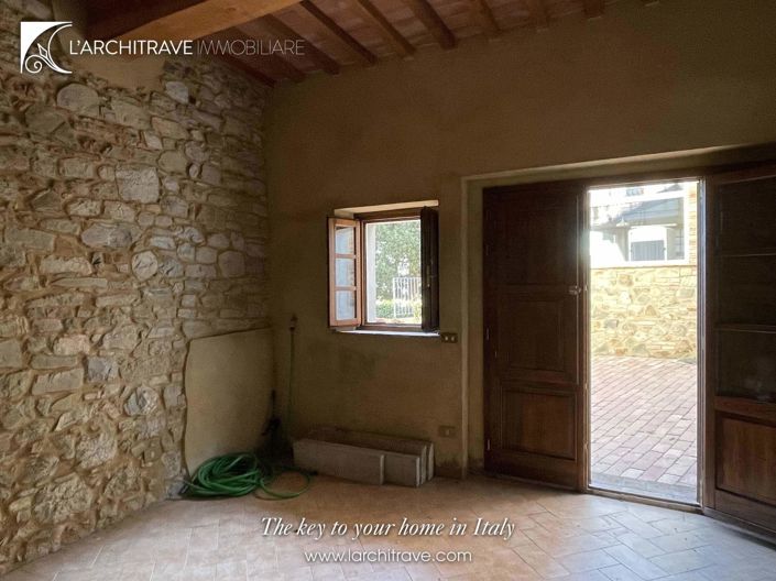 Image No.14-1 Bed House for sale