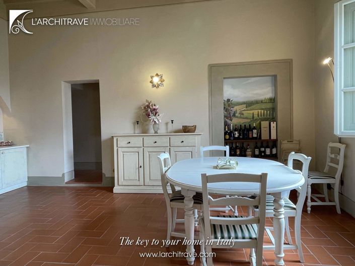 Image No.14-3 Bed House for sale