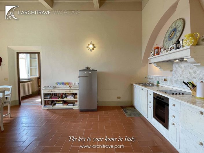 Image No.15-3 Bed House for sale