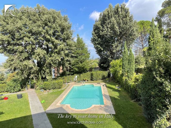 Image No.26-3 Bed House for sale