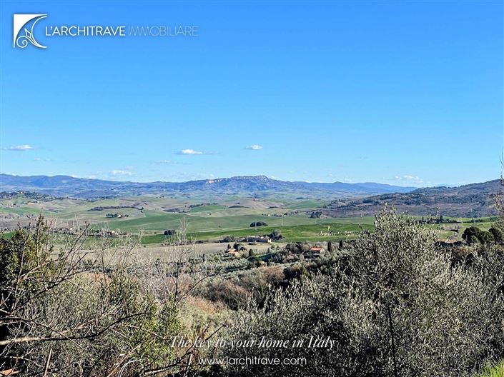 Image No.10-5 Bed House for sale