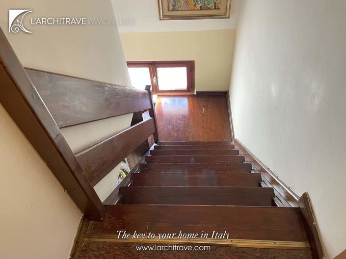 Image No.16-Villa de 5 chambres à vendre à Licciana Nardi