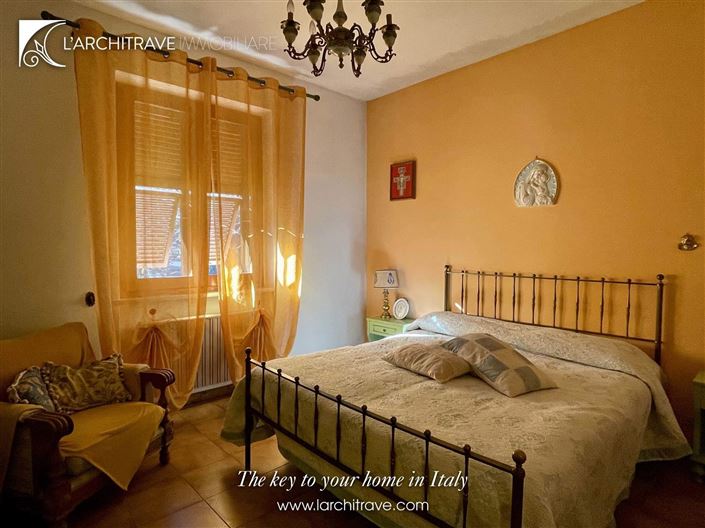 Image No.18-5 Bed Villa for sale