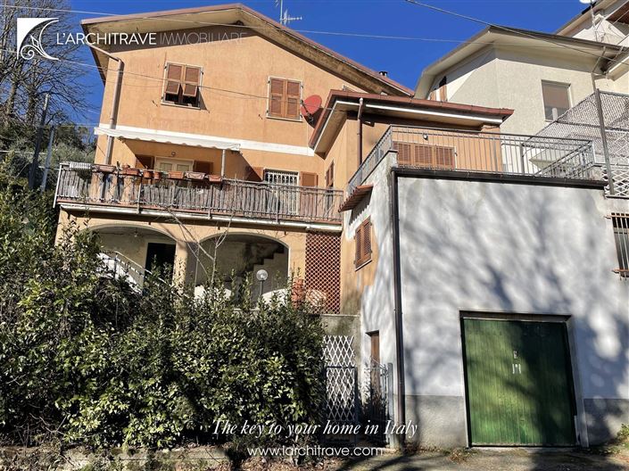 Image No.2-5 Bed Villa for sale