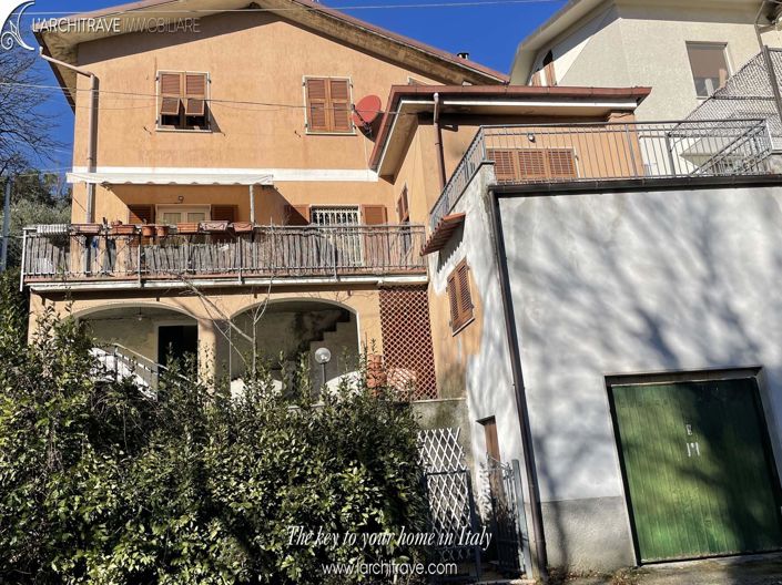 Image No.20-Villa de 5 chambres à vendre à Licciana Nardi