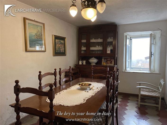 Image No.5-3 Bed House for sale