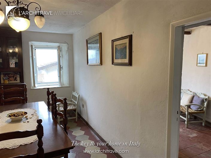 Image No.6-3 Bed House for sale