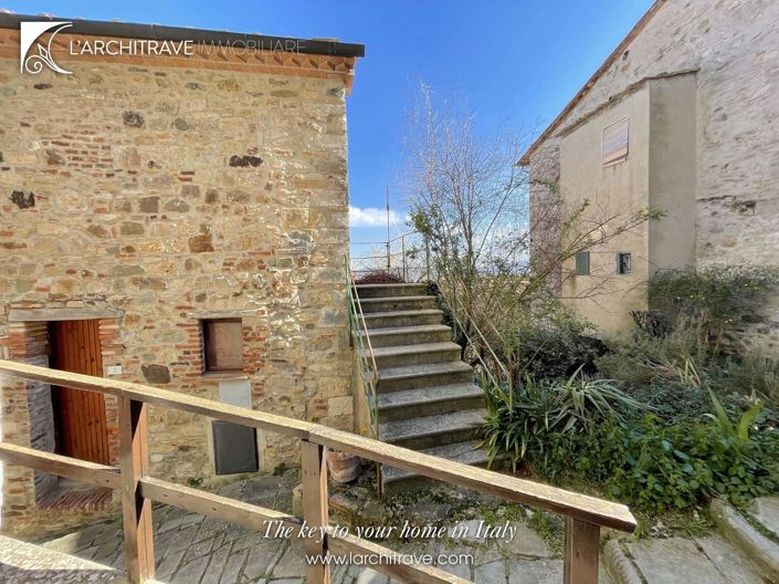 Image No.17-2 Bed House for sale