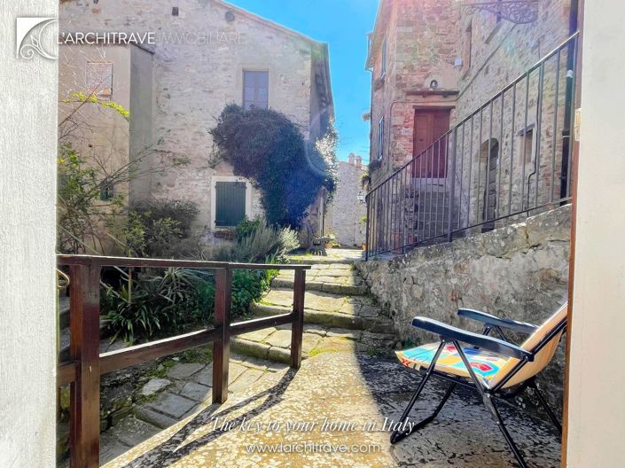 Image No.20-2 Bed House for sale