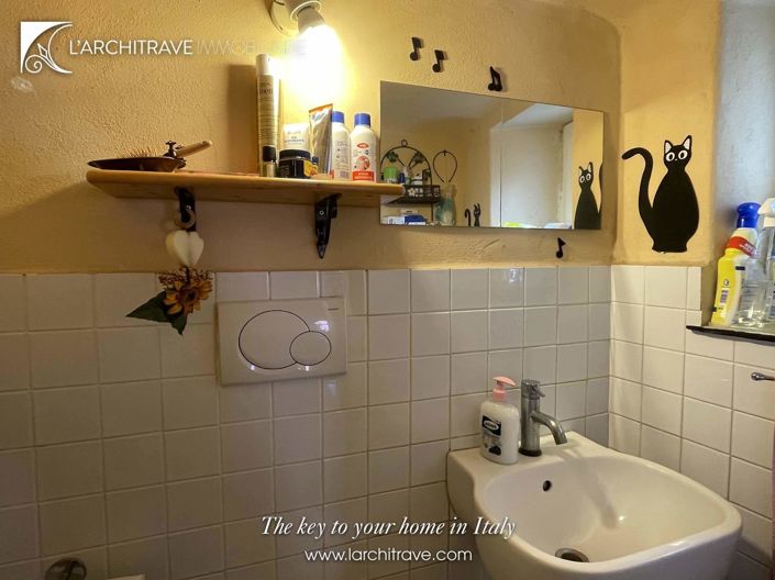 Image No.24-Maison de 2 chambres à vendre à Ricco del Golfo di Spezia