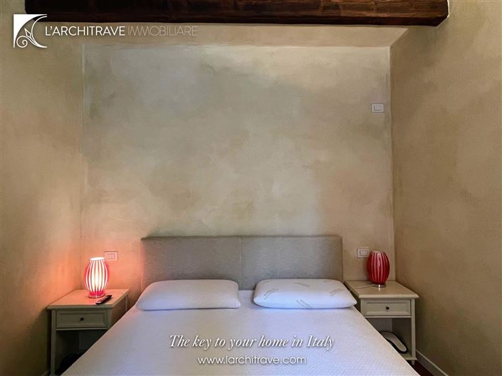 Image No.11-1 Bed House for sale