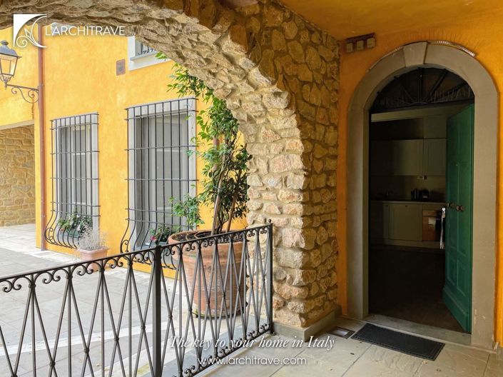 Image No.2-1 Bed House for sale