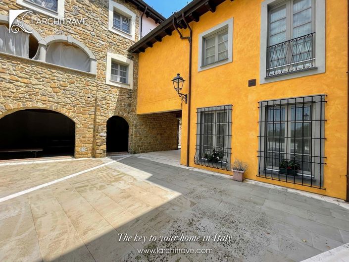 Image No.6-1 Bed House for sale