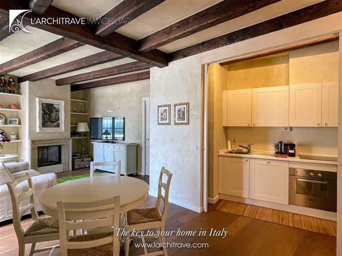 Image No.8-1 Bed House for sale