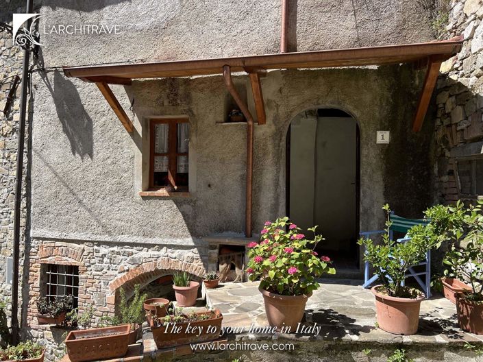 Image No.9-Maison de 2 chambres à vendre à Minucciano