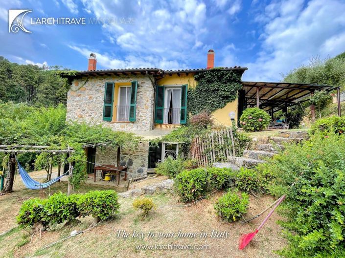 Image No.34-4 Bed Villa for sale