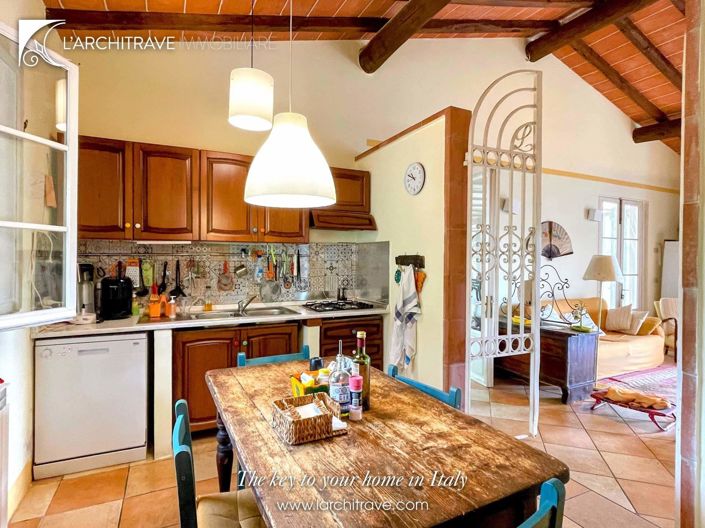 Image No.5-4 Bed Villa for sale