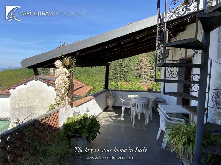 Image No.15-3 Bed House for sale