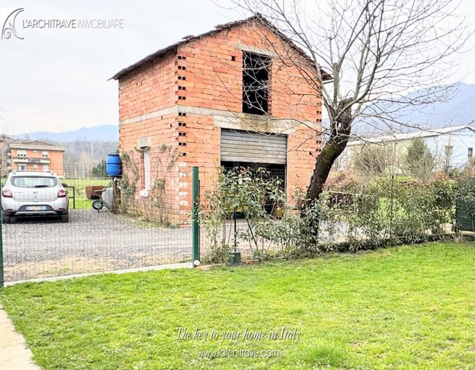 Image No.22-4 Bed House for sale